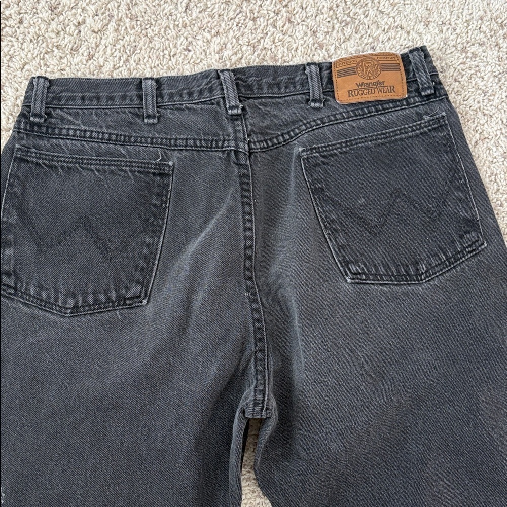 VINTAGE Wrangler Black Dark Denim Jeans 34” waist - Picture 2 of 6